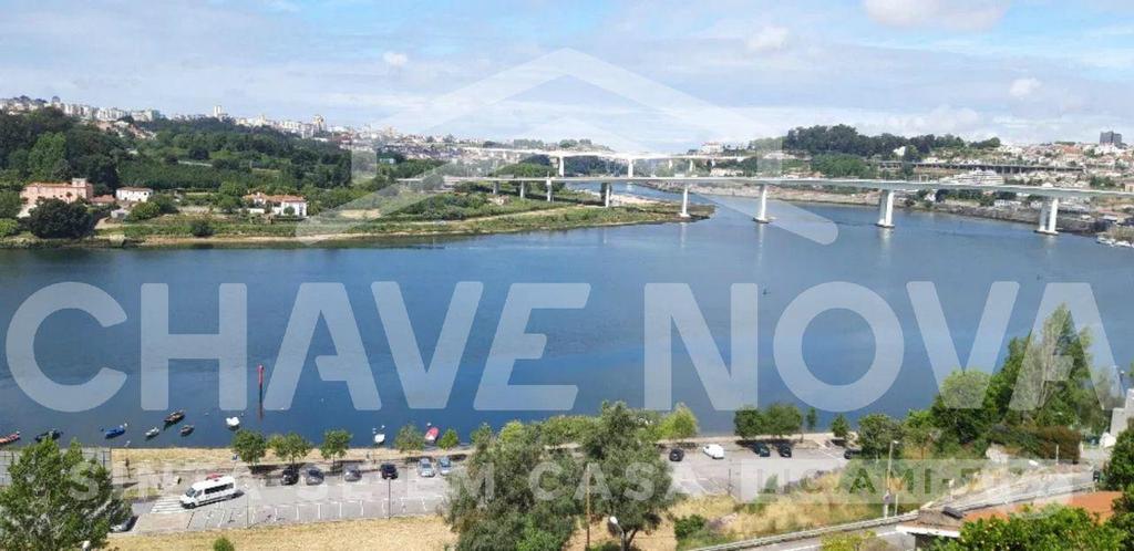 Terrenos Gondomar - Fotos para Gondomar-Terreno Com Projeto Aprovado- Com Alvará (RT 01537)