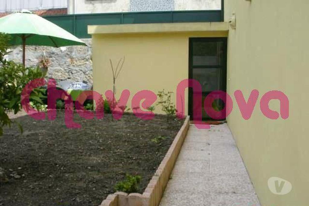 Apartamentos a venda Porto - Fotos para Porto-Moradia + Terreno - Antas (RT 01374)