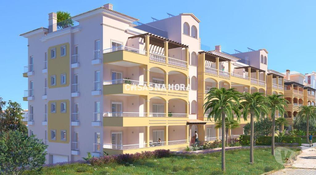 Apartamentos a venda Lagos - Fotos para Centro de Lagos - Novos T2 com amplos terraços e piscina