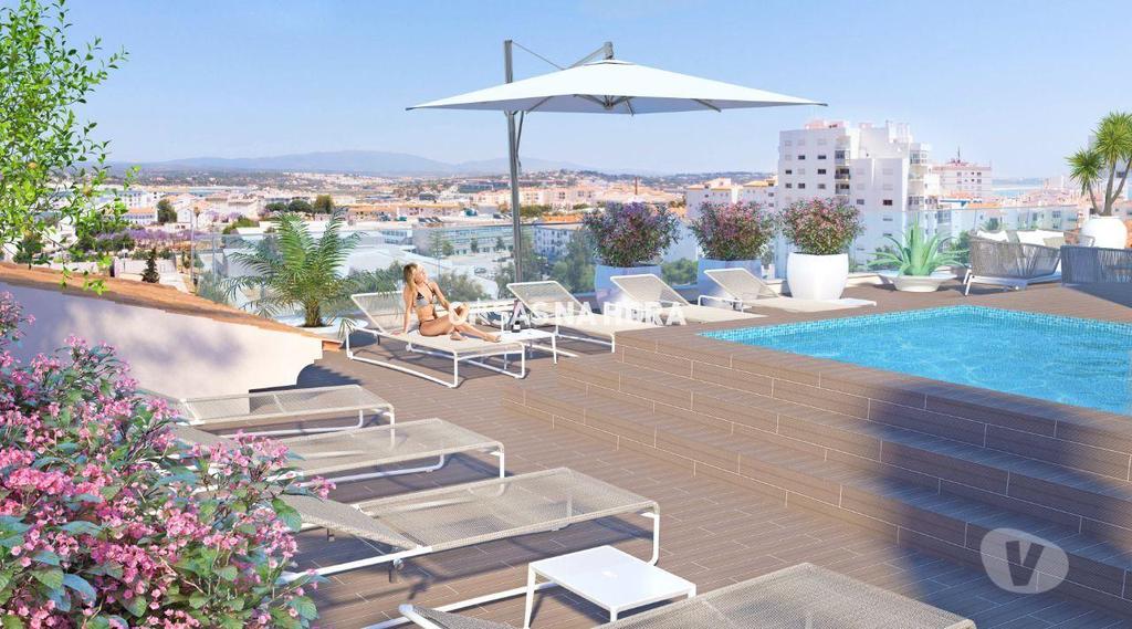 Apartamentos a venda Lagos - Fotos para Centro de Lagos - Novos T2 com amplos terraços e piscina