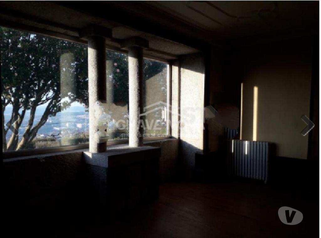Apartamentos a venda Santo Tirso - Fotos para Santo-tirso-Moradia Isolada T4 - Santo Tirso (MAI 01275)
