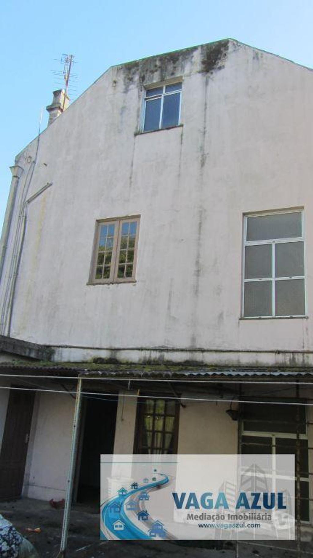 Comprar Loja Porto - Fotos para Empreendimento Turístico (2 prédios) para reconstruir no...