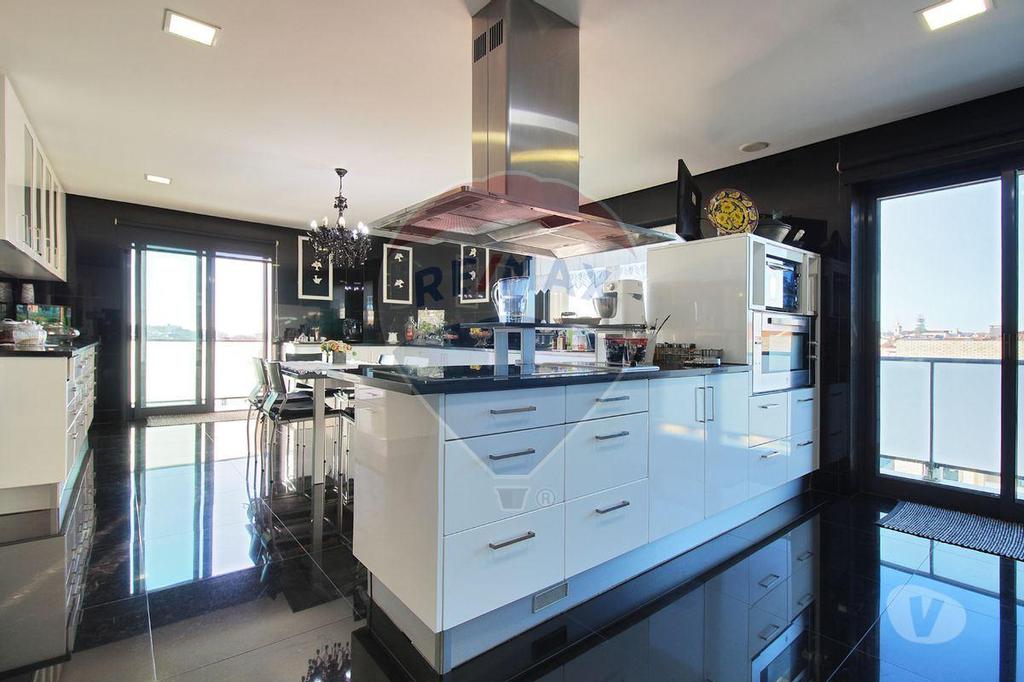 Apartamentos a venda Póvoa de Varzim - Fotos para Povoa-de-varzim-Apartamento T4 para Venda (125061093-14)