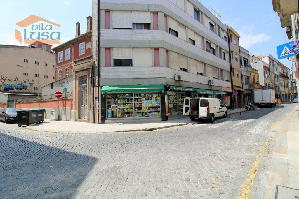 Comprar Loja Porto - Fotos para A tradicional mercearia centenária no centro do Porto para...