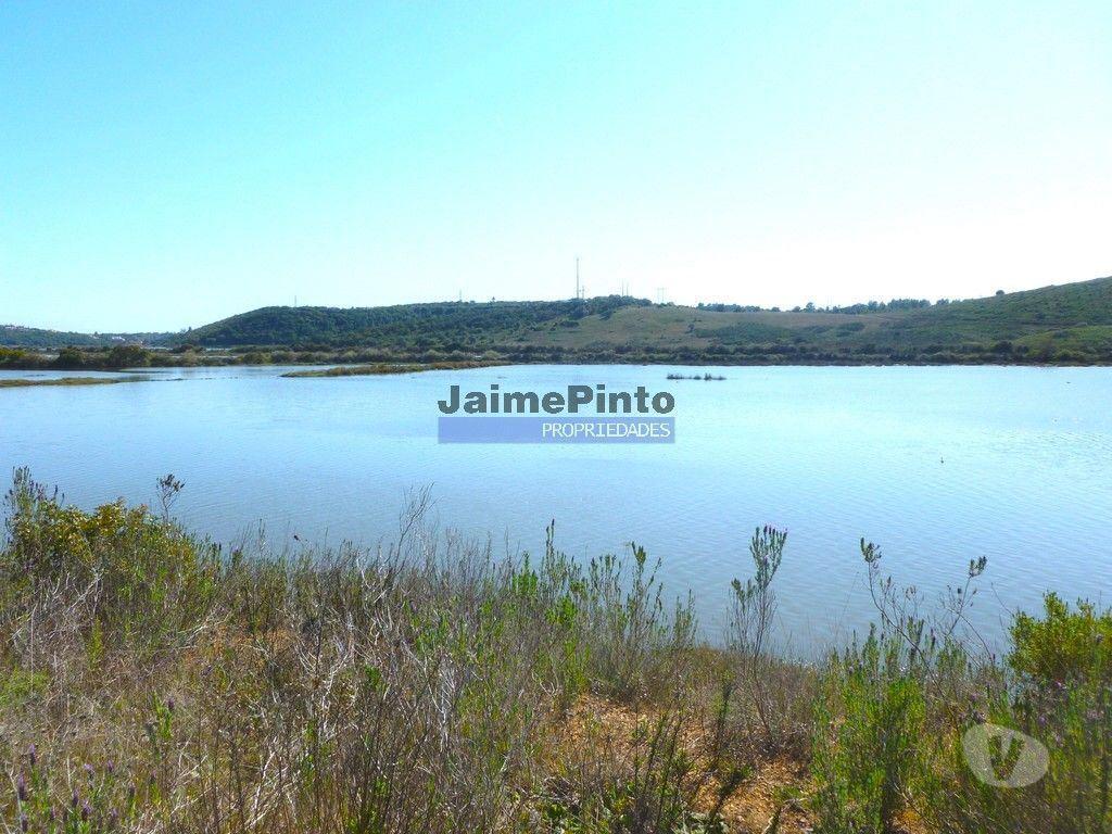 Terrenos Silves - Fotos para Silves-300 000 m2 terra confinante com ribeira ARADE. (8718_30)