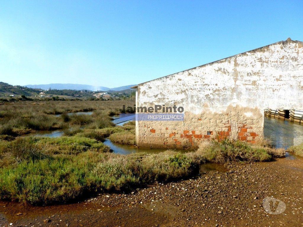 Terrenos Silves - Fotos para 150 000 m2 terra, água, ruínas. Portugal, Silves, Algarve.