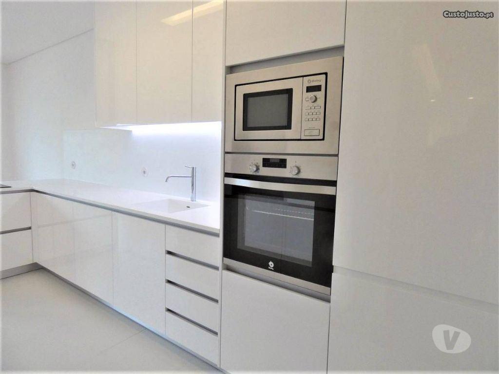 Apartamentos a venda Porto - Fotos para T3 Renovado à Rotunda da Boavista rua Nossa Senhora de Fátima,