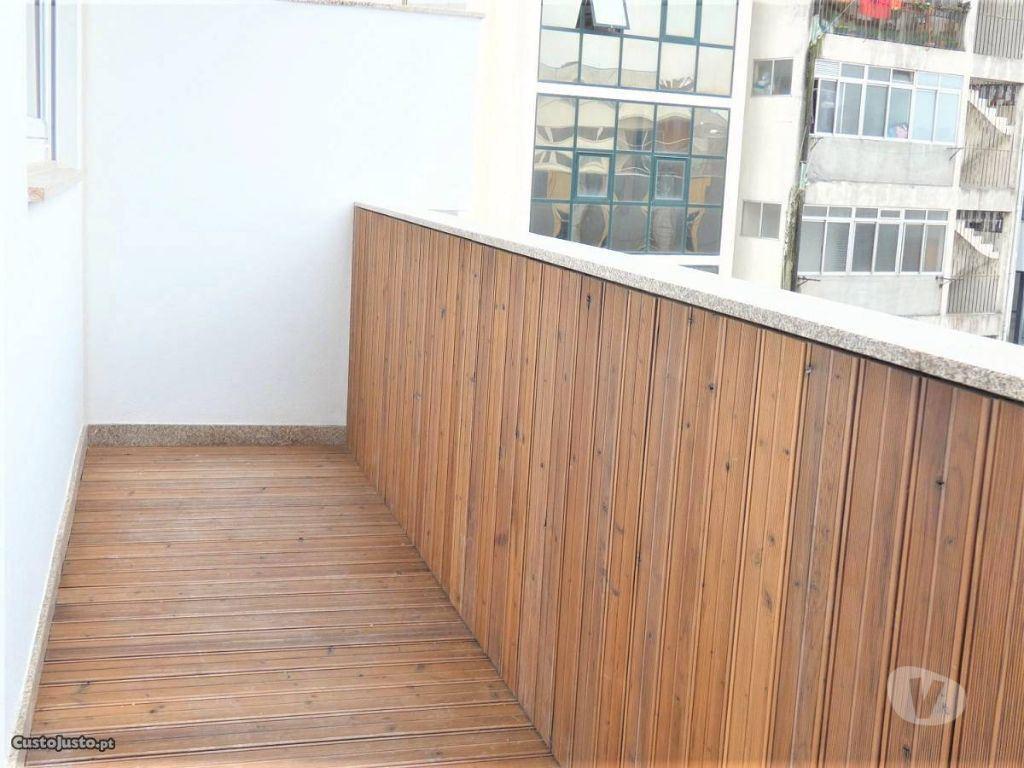 Apartamentos a venda Porto - Fotos para T3 Renovado à Rotunda da Boavista rua Nossa Senhora de Fátima,