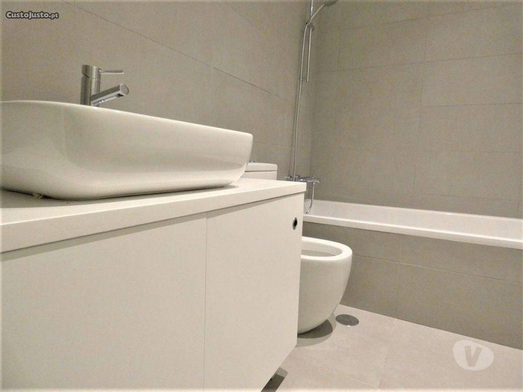 Apartamentos a venda Porto - Fotos para T3 Renovado à Rotunda da Boavista rua Nossa Senhora de Fátima,