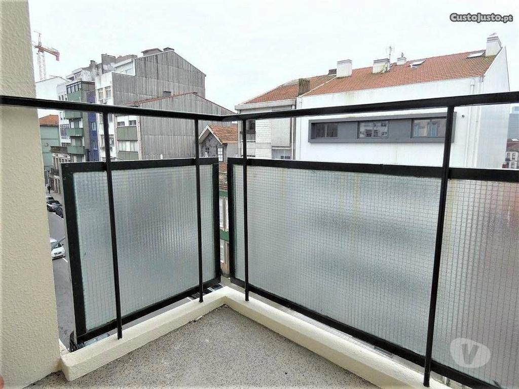 Apartamentos a venda Porto - Fotos para T3 Renovado à Rotunda da Boavista rua Nossa Senhora de Fátima,