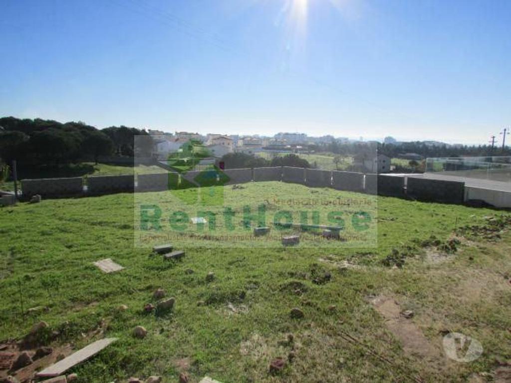Apartamentos a venda Figueira da Foz - Fotos para Figueira-da-foz-Moradia T5 Nova com Piscina e Vista Mar (VF1047)