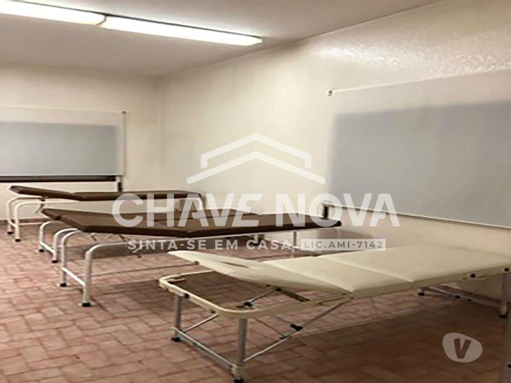 Comprar Loja Santa Maria da Feira - Fotos para Loja para arrendar em Paços de Brandão