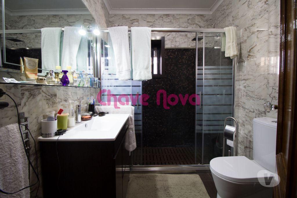 Apartamentos a venda Vila Nova de Gaia - Fotos para Moradia isolada em Vilar de Andorinho (AR 01316)