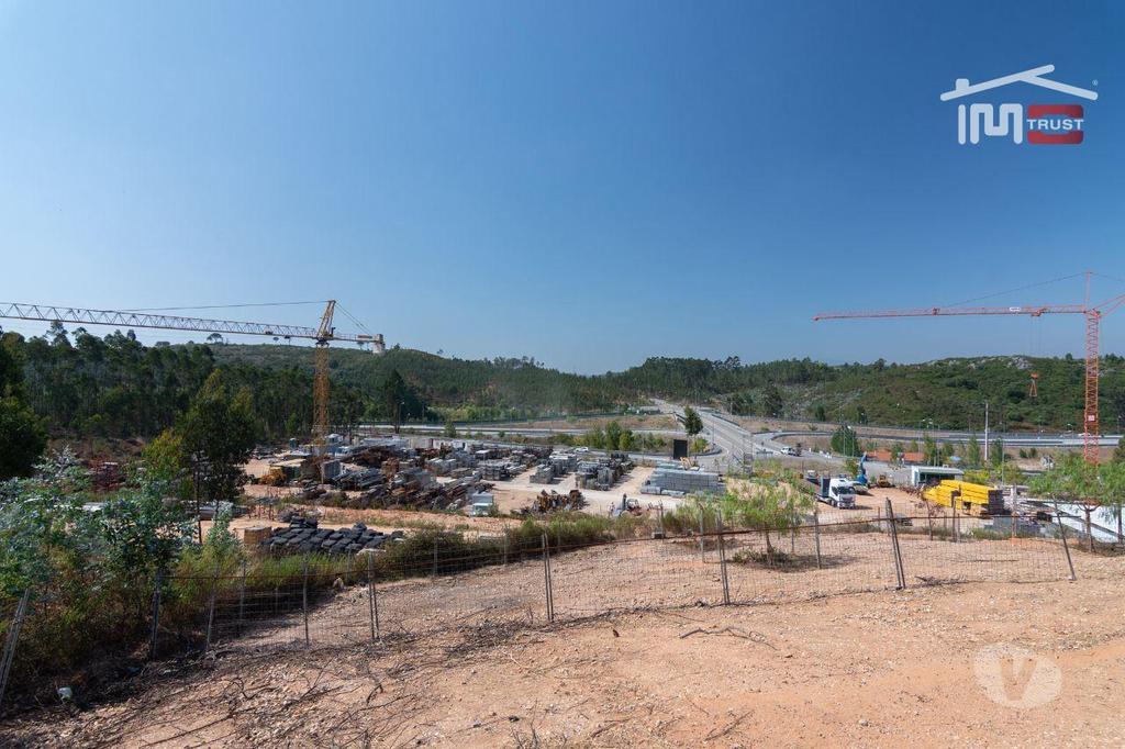 Terrenos Tomar - Fotos para Terreno bem localizado em zona industrial aprovada (1-T-000383)