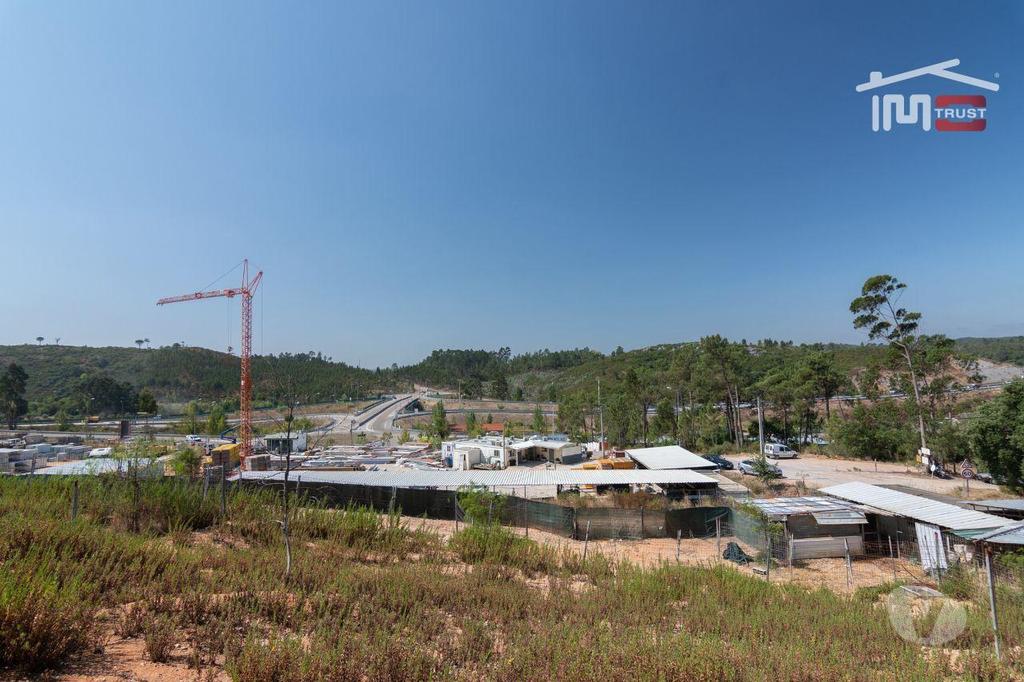 Terrenos Tomar - Fotos para Terreno bem localizado em zona industrial aprovada (1-T-000383)