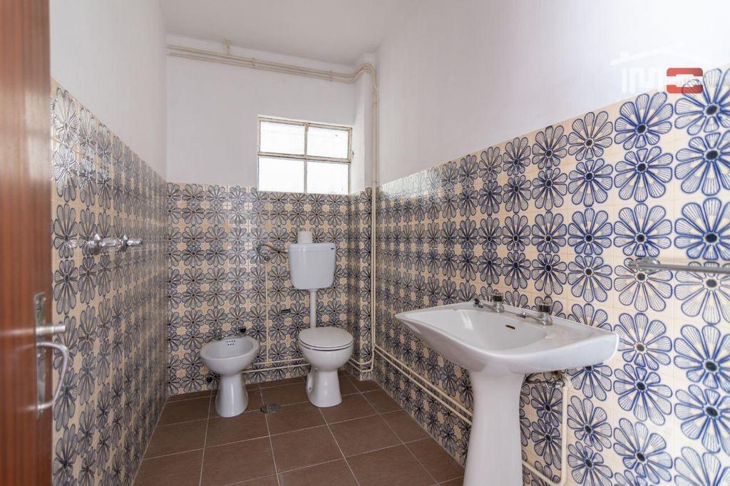 Apartamentos a venda Ourém - Fotos para Ourem-Moradia com grande potencial (1-M-000396)