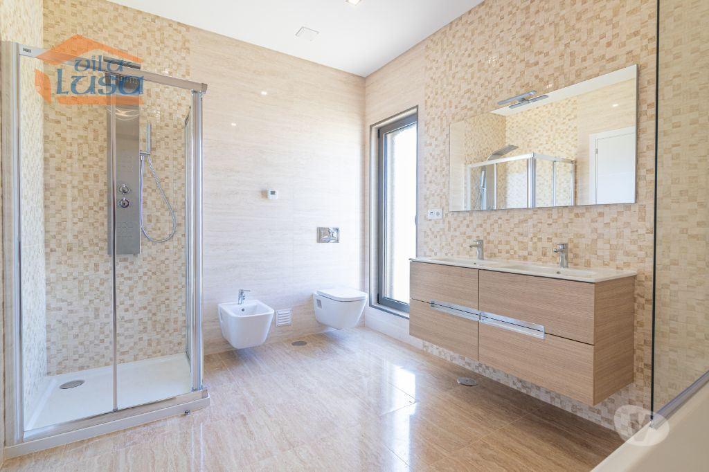 Apartamentos a venda Lagos - Fotos para Lagos-Casa dos seus sonhos e excelência (810200001)