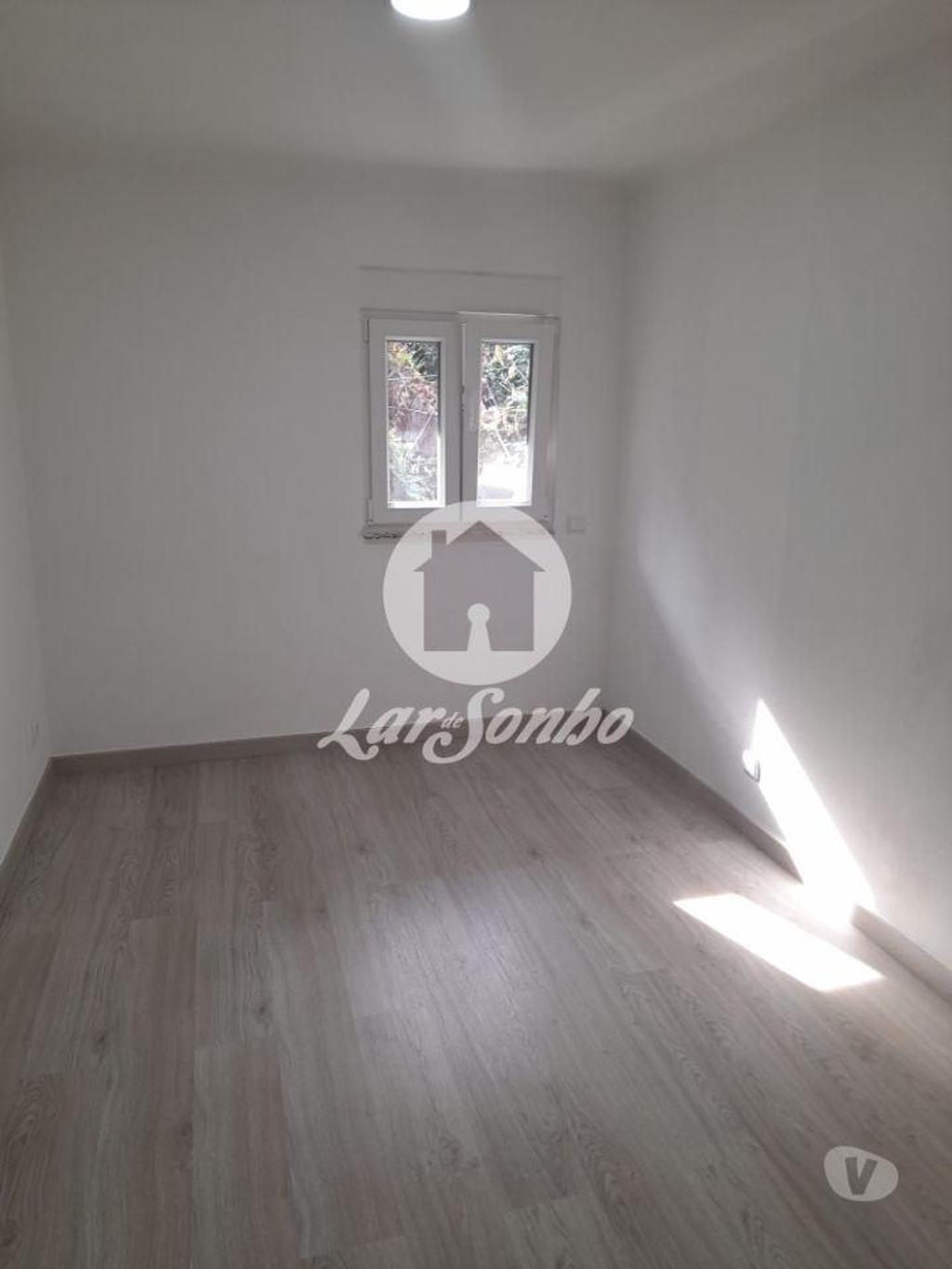 Apartamentos a venda Coimbra - Fotos para Coimbra-Venda Moradia T1, nos Olivais (244-M-00160)