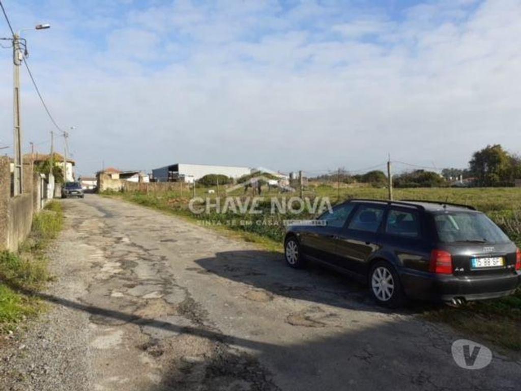 Comprar Loja Oliveira de Azeméis - Fotos para Terreno para construção de moradia