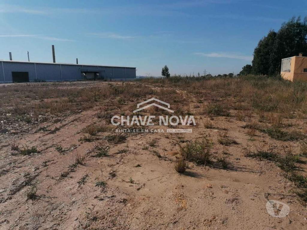 Terrenos Gondomar - Fotos para Terreno com 6500 m² para construção de armazéns, junto á D.