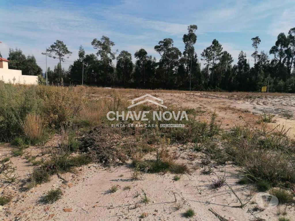 Terrenos Gondomar - Fotos para Terreno com 6500 m² para construção de armazéns, junto á D.