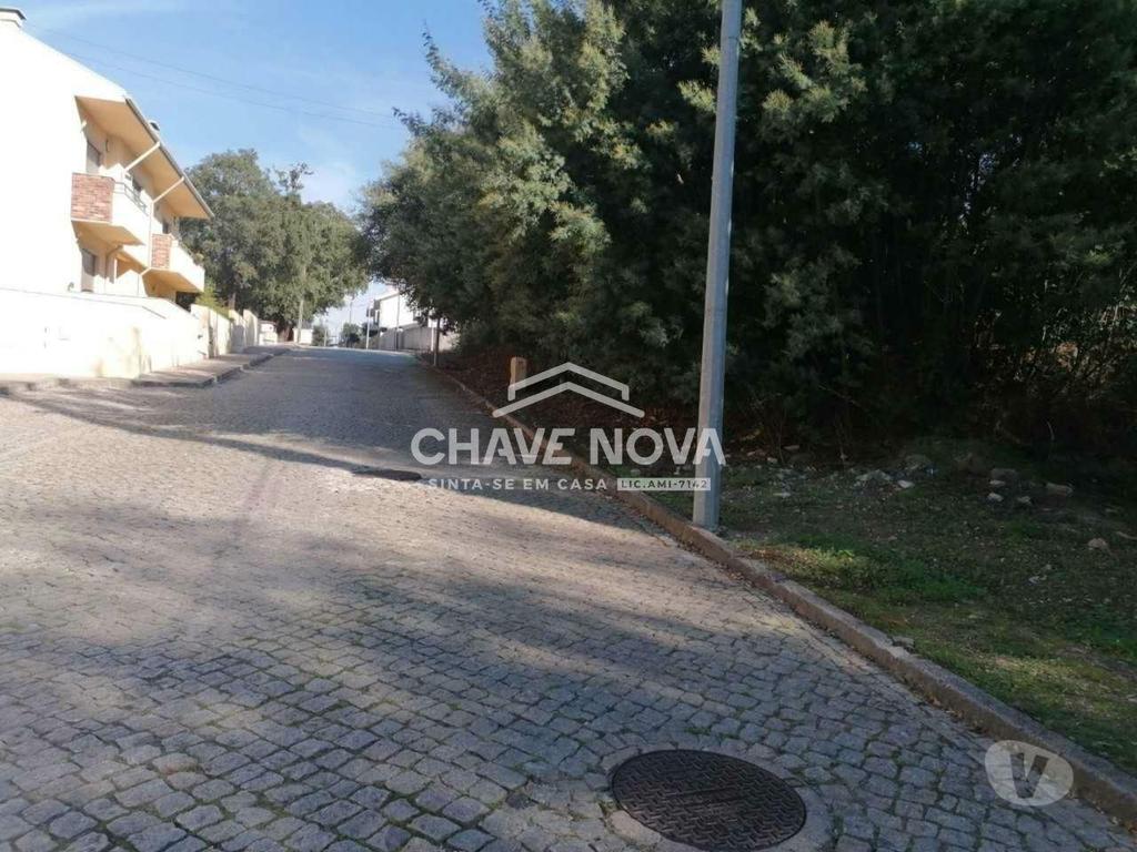 Terrenos Gondomar - Fotos para Terreno com 6500 m² para construção de armazéns, junto á D.