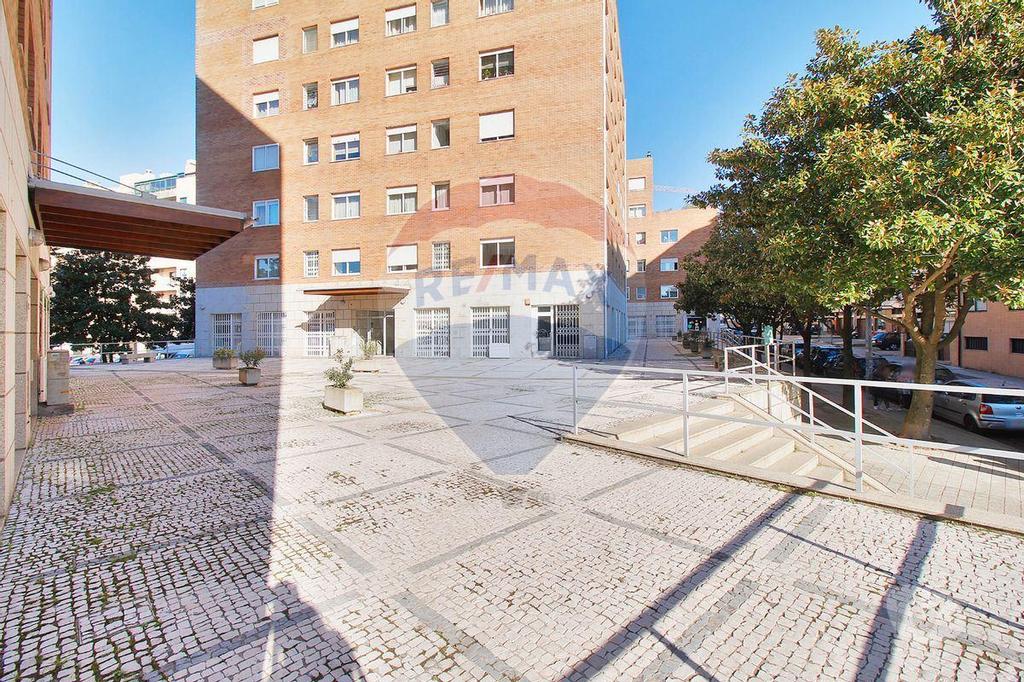 Comprar Loja Porto - Fotos para Loja para venda