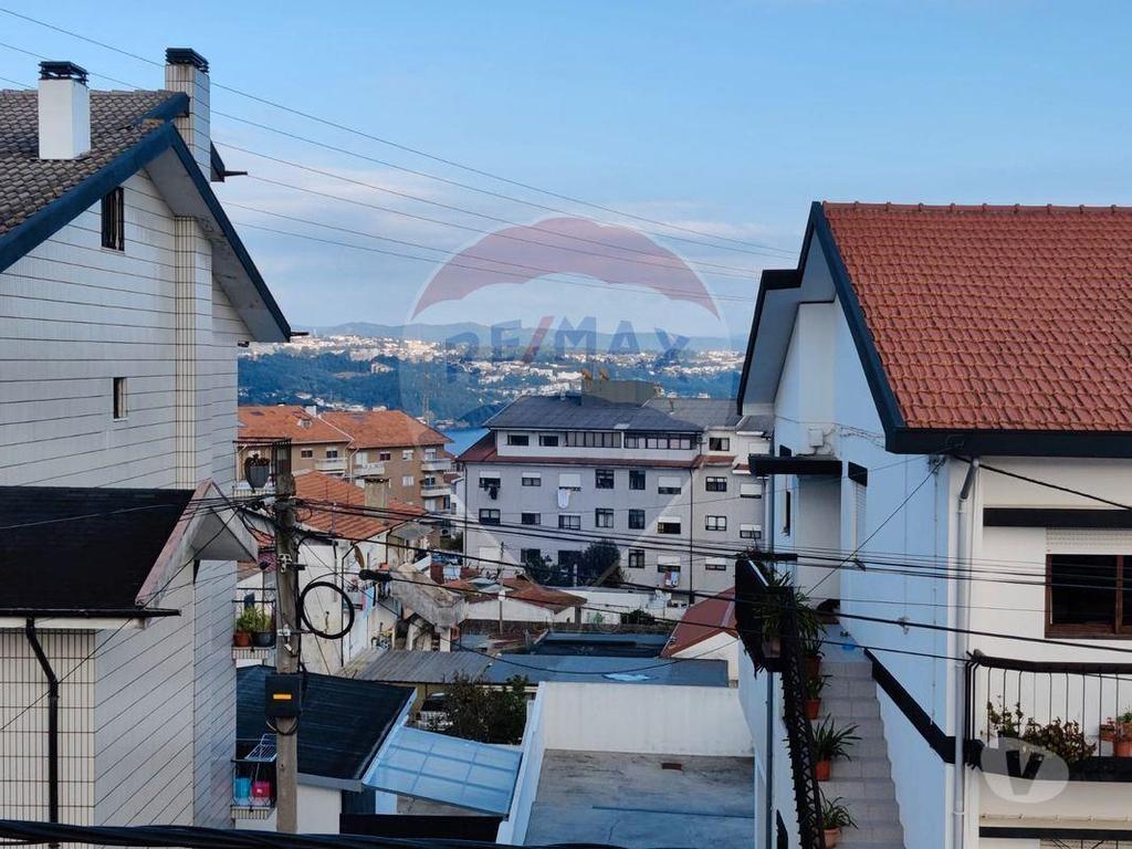 Apartamentos a venda Vila Nova de Gaia - Fotos para Vila-nova-de-gaia-Moradia T4 para venda (125061084-39)