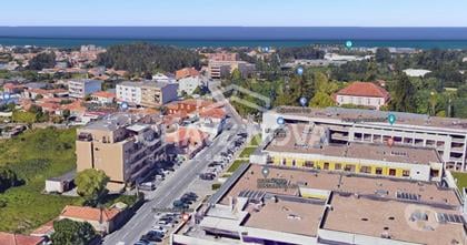Venda imóveis comerciais - Fotos para Investimento - Prédio bem localizado com arrendamentos