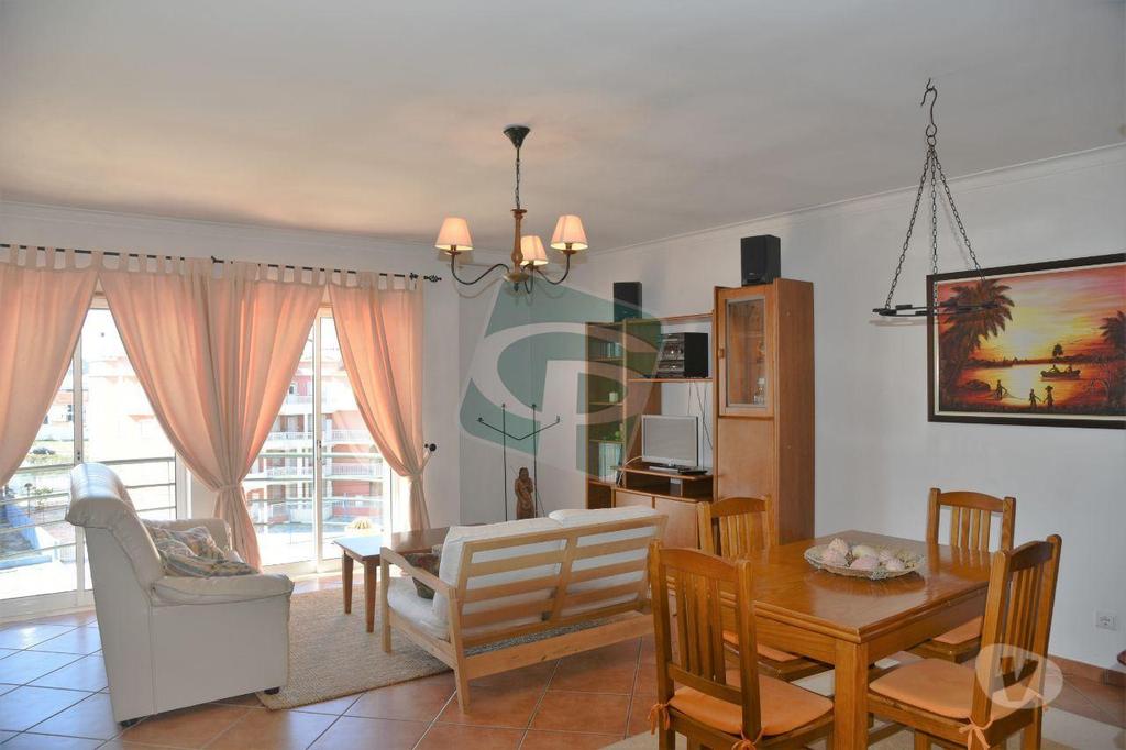 Apartamentos a venda Alcobaça - Fotos para Alcobaca-Apartamento T4 Duplex em São Martinho do Porto (AP084)