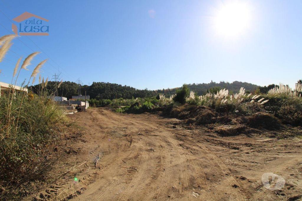 Terrenos Vila Nova de Gaia - Fotos para Terreno com 12.317 m2 no centro dos Carvalhos para a construção