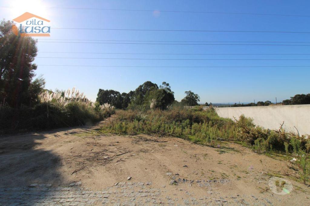 Terrenos Vila Nova de Gaia - Fotos para Terreno com 12.317 m2 no centro dos Carvalhos para a construção