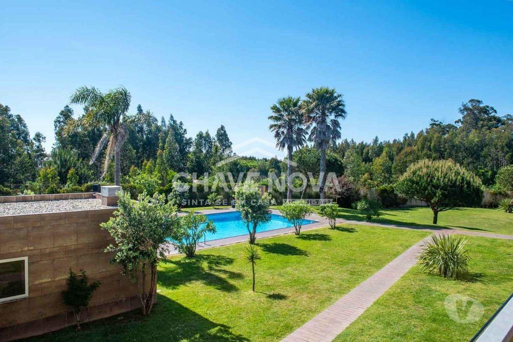 Imóveis para alugar Vila Nova de Gaia - Fotos para Apartamento T2 com terraço e box em condomínio fechado com...