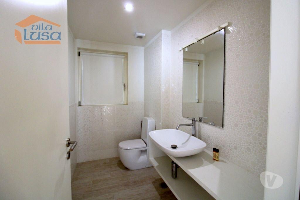 Apartamentos a venda Peso da Régua - Fotos para Moradia T4 Régua na primeira Linha de Rio como Nova 4 Suites
