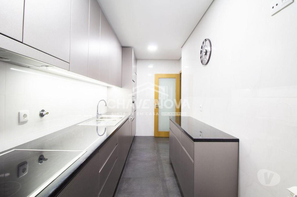 Apartamentos a venda Porto - Fotos para Excelente Apartamento T2, em pleno coração da Boavista