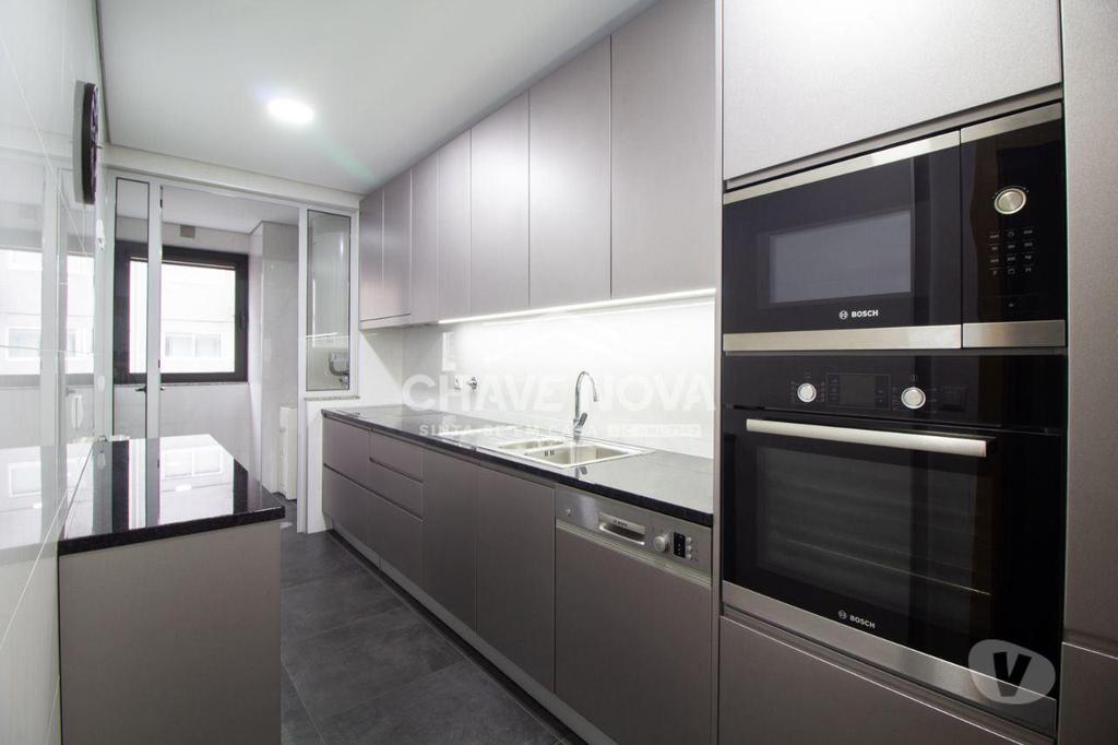 Apartamentos a venda Porto - Fotos para Excelente Apartamento T2, em pleno coração da Boavista