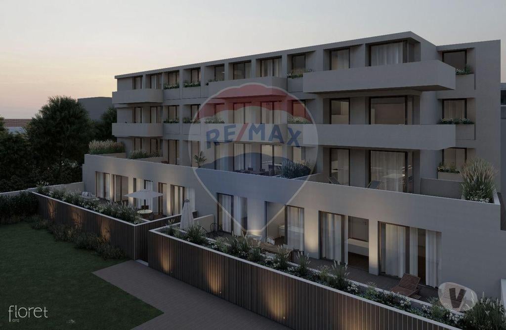 Apartamentos a venda Porto - Fotos para Porto-Apartamento T3 para venda (124851165-66)