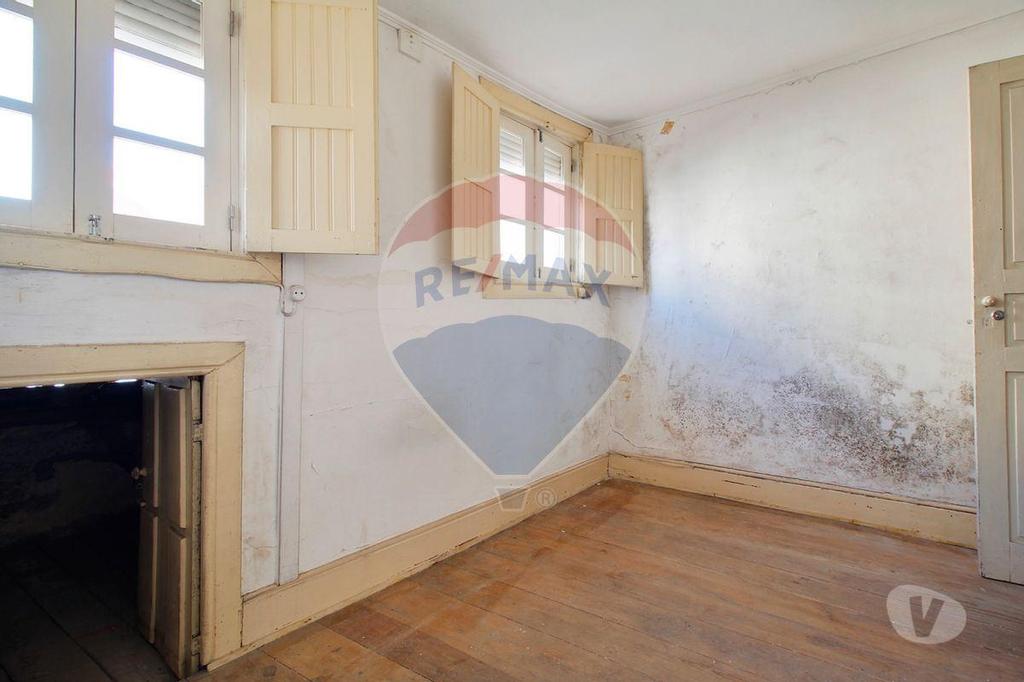 Apartamentos a venda Porto - Fotos para Porto-Moradia T4 para venda (125061154-1)