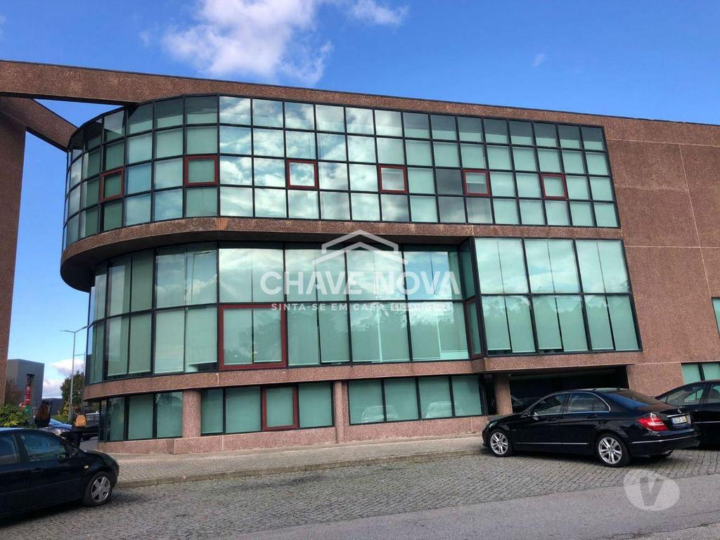 Comprar Loja Paços de Ferreira - Fotos para Loja com 165 m² inserido em complexo comercial DOMÒVEL