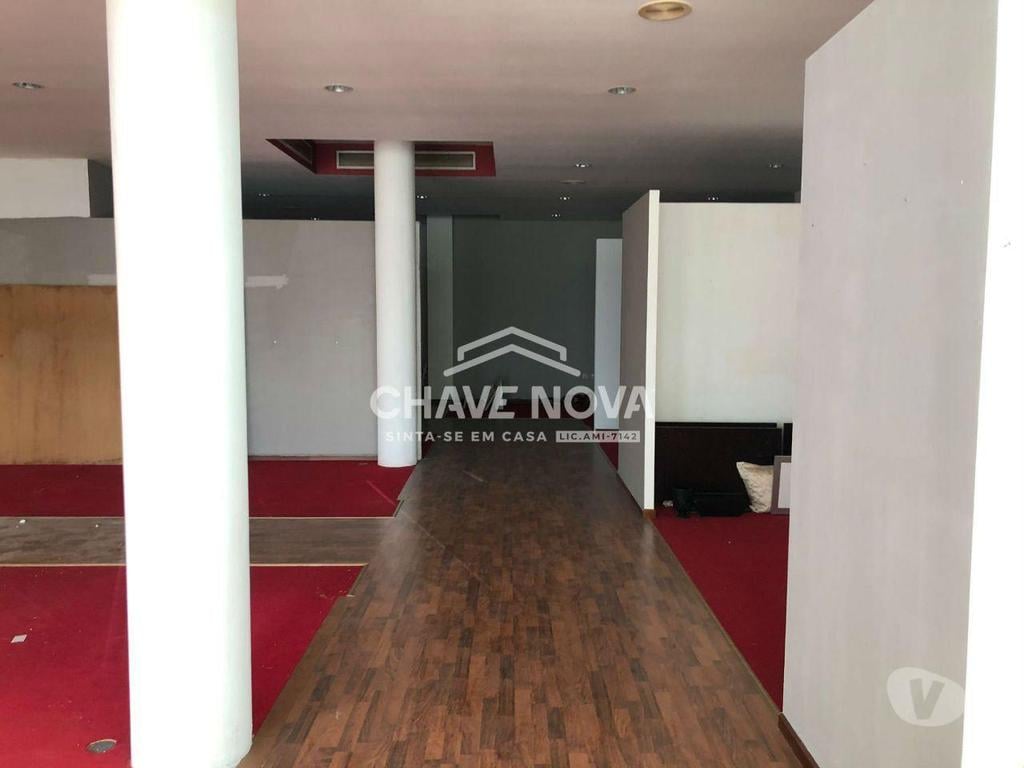 Comprar Loja Paços de Ferreira - Fotos para Loja com 165 m² inserido em complexo comercial DOMÒVEL
