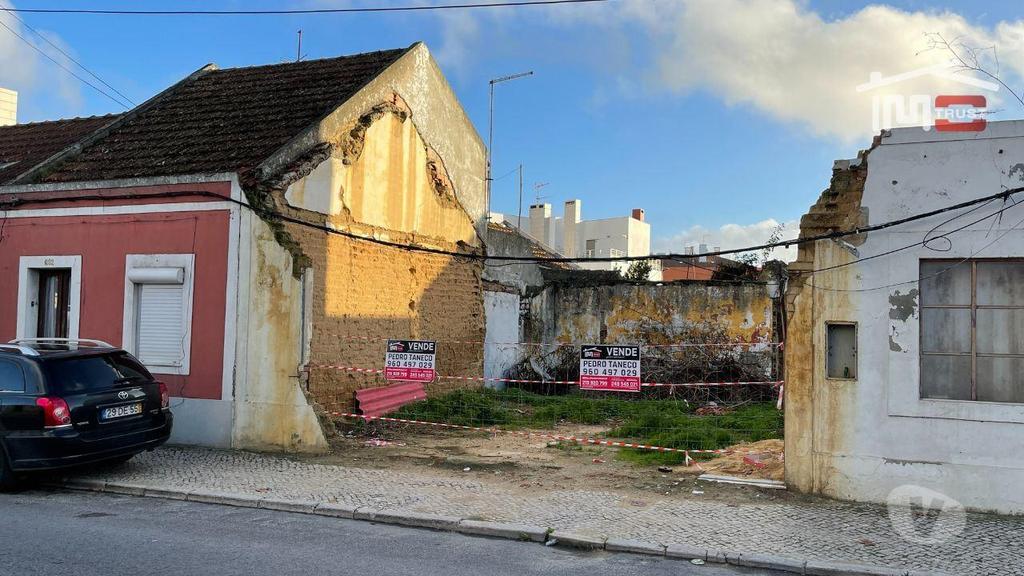 Terrenos Montijo - Fotos para Lote Terreno c 160m2 para Construção de Moradia até 2 Pisos -