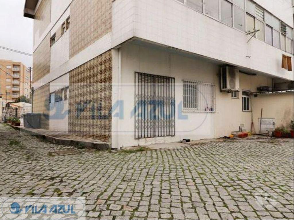 Comprar Loja Maia - Fotos para Edifício Multifuncional em Águas Santas - 4 Apartamentos T2,...