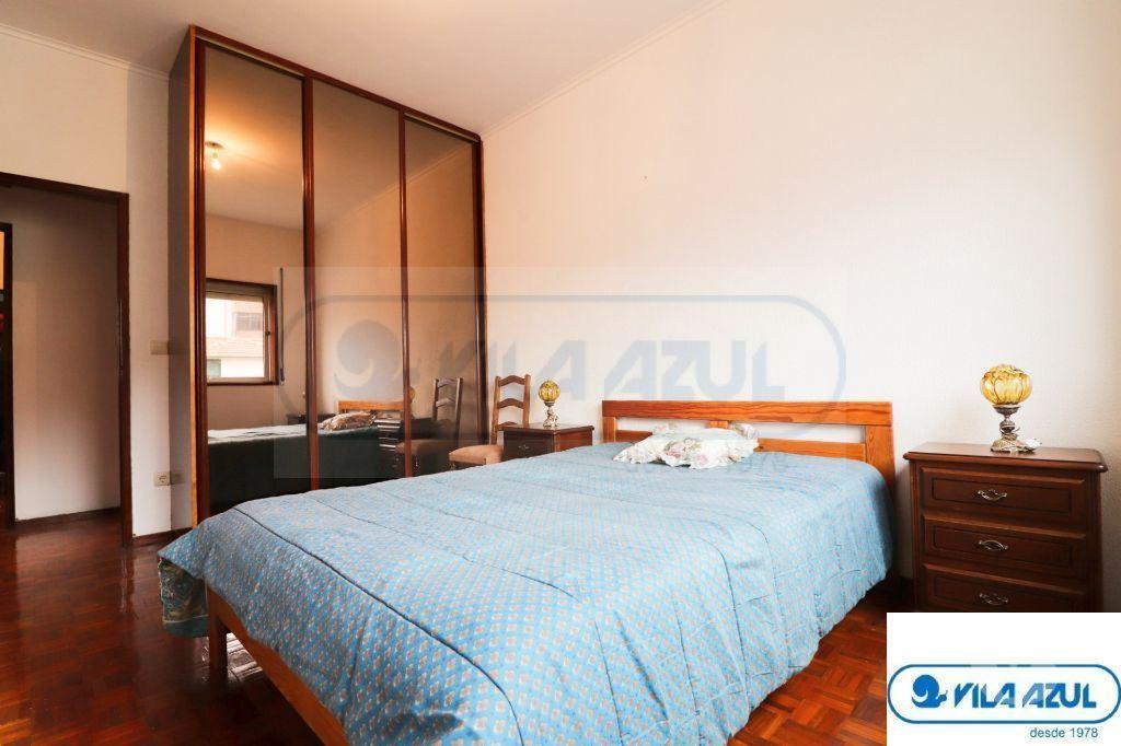 Comprar Loja Maia - Fotos para Edifício Multifuncional em Águas Santas - 4 Apartamentos T2,...