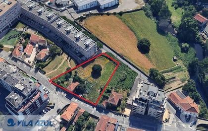 Terrenos a venda - Fotos para Terreno para construção em altura - A 5 mts Hospital de S. João
