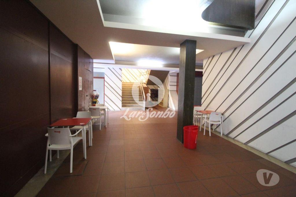 Comprar Loja Porto - Fotos para Trespasse de Café em zona nobre do Porto