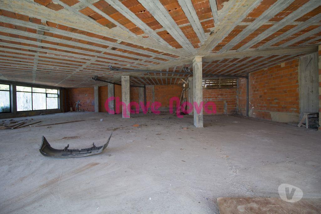 Comprar Loja Vila Nova de Gaia - Fotos para Loja com Terraço na Madalena a 700m das Praias