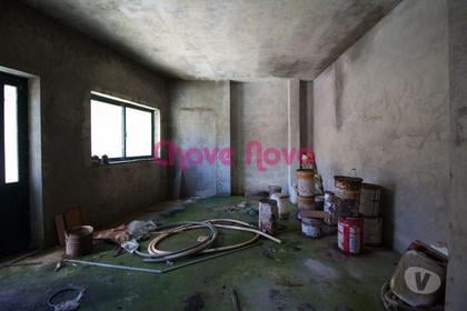 Venda Loja - Fotos para Loja com Terraço na Madalena a 700m das Praias