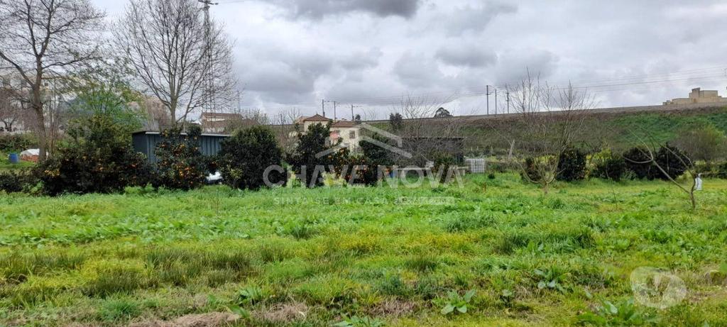 Terrenos Valongo - Fotos para Valongo-Terreno em Ermesinde (RT 01851)