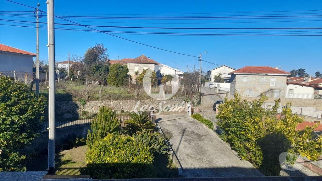 Apartamentos a venda Lousada - Fotos para Lousada-VENDE-SE MORADIA V5 CAÍDE DE REI (243-M-00727)