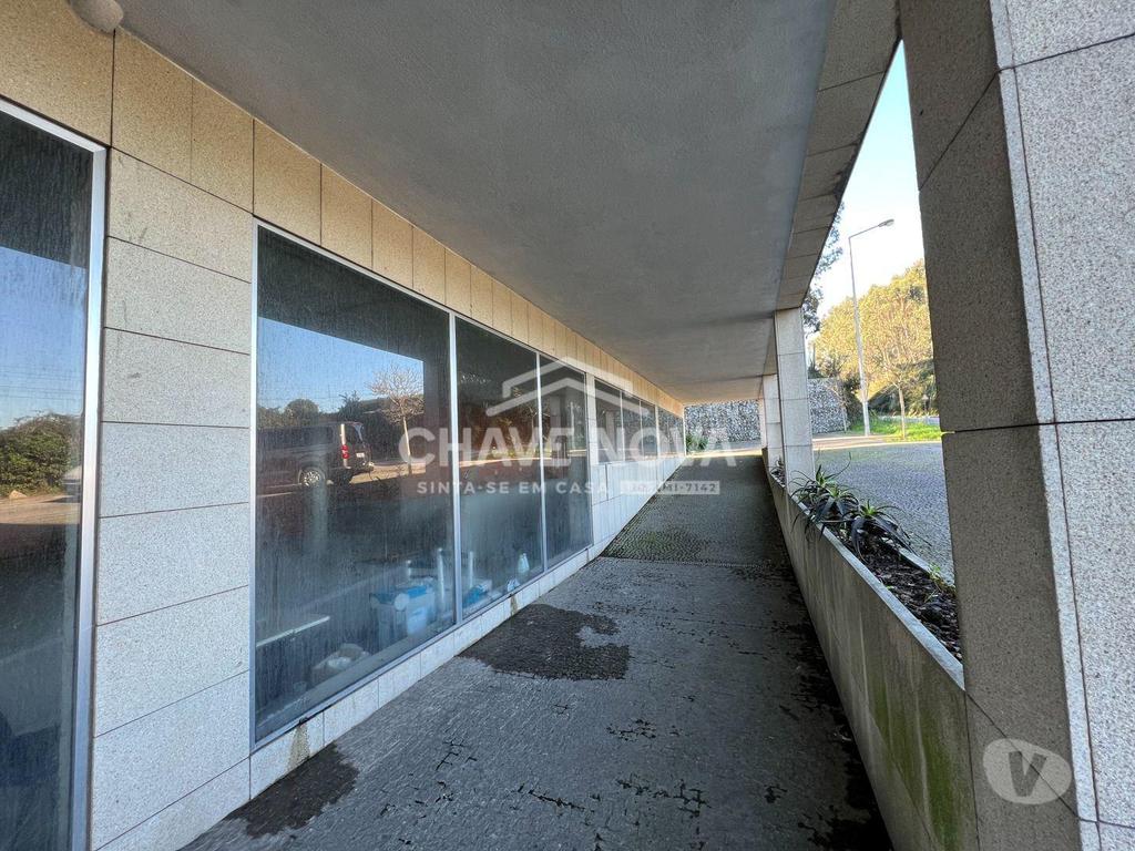 Comprar Loja Maia - Fotos para Venda Arrendamento de Loja - Moreira, Maia (5 min Aeroporto)